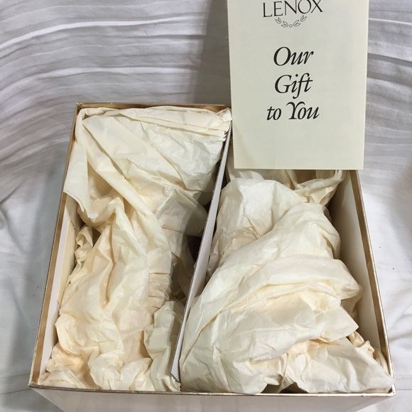 Lenox Sabbath candlesticks, NIB, 24k gold detailing, twelve tribes represented - Picture 5 of 6